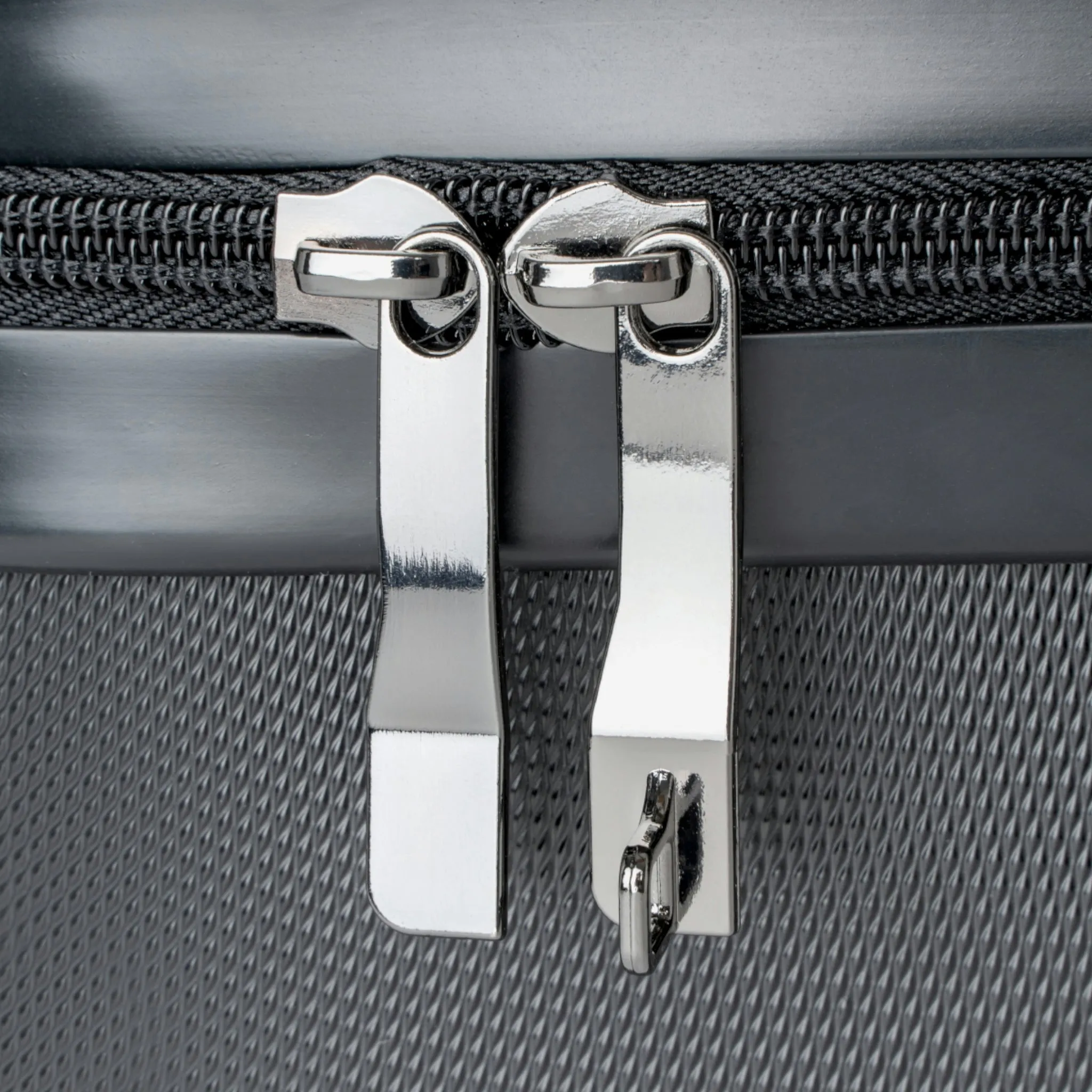 Basket Space Odyssey Suitcase